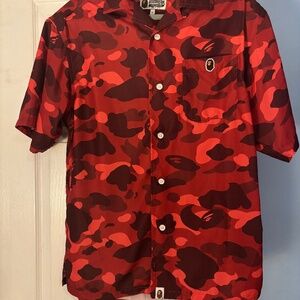 BAPE Color  RedCamo Ape Head One Point Shirt Sz Medium